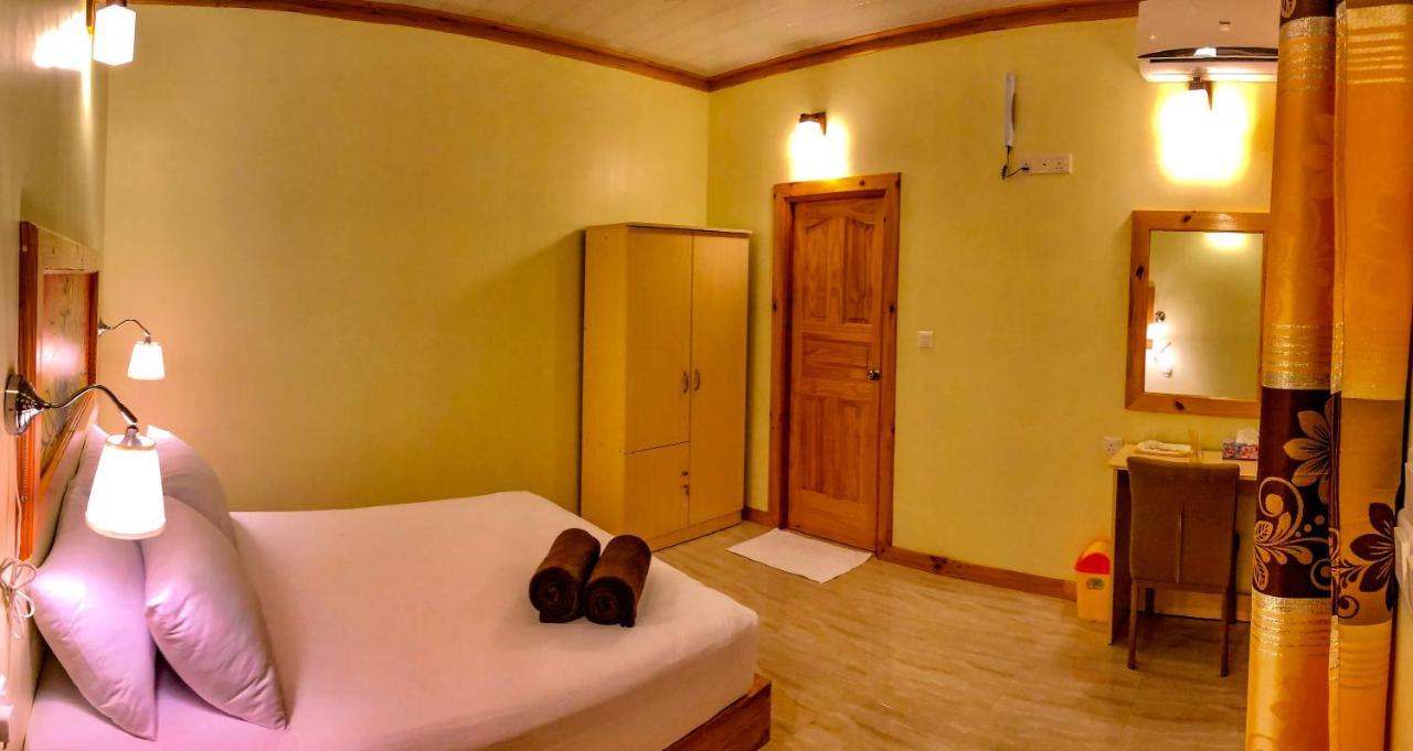 Royal Reef Stay Mathiveri Extérieur photo